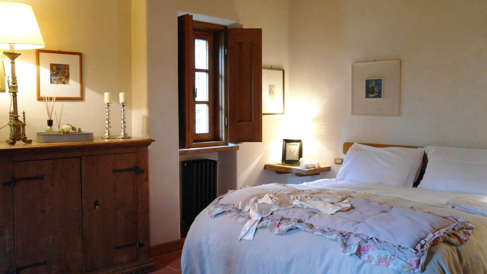 Villa Antonella Castagno  Italy