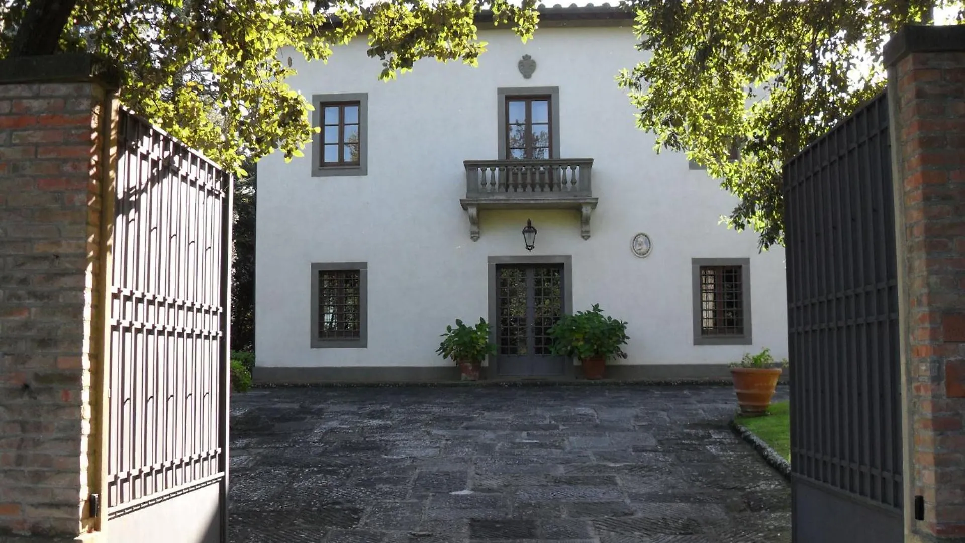 Villa Antonella Castagno  Italy